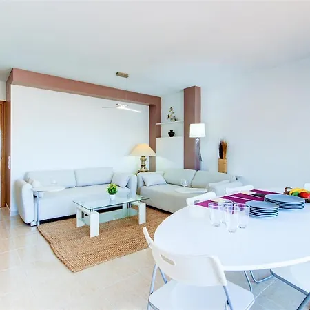 Grifeu Llanca - Barneda Apartment Llanca
